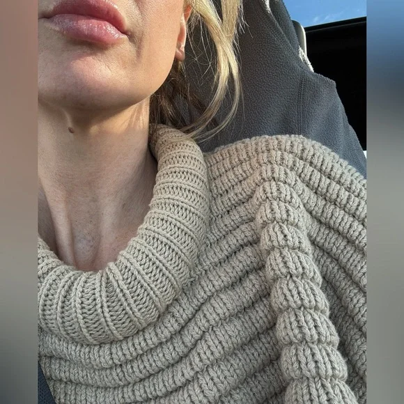 RESERVED Na Nin Romy Chunky Ribbed Sweater, EUC! RETAILS $275! - Picture 5 of 9